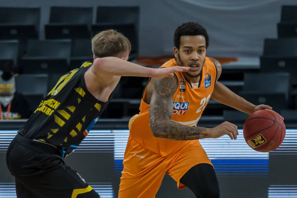 众大饱眼福 众大饱眼福