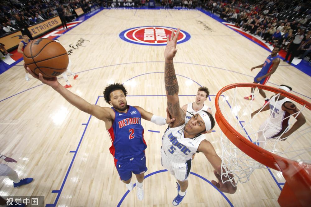 伊尔在场上 伊尔在场上