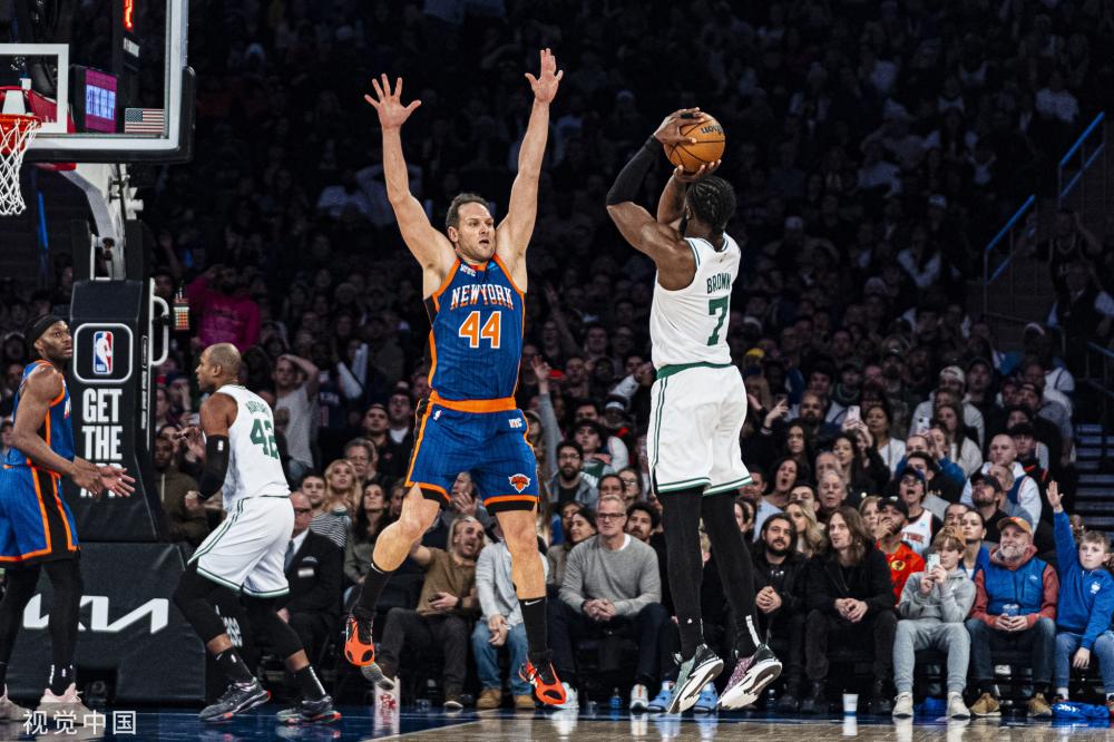 下了深刻的 下了深刻的